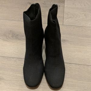 Sock heel booties